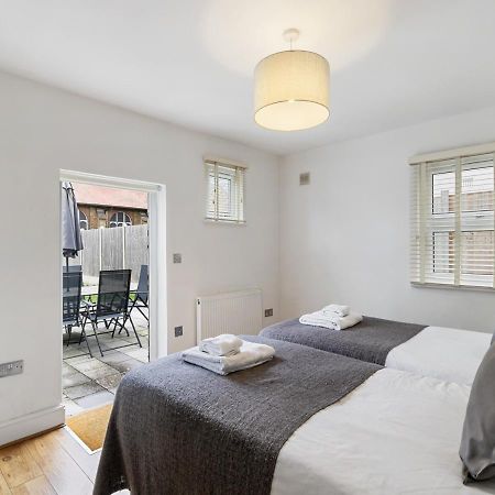 Apartmán Two Bed Flat In Bush Hill Park Enfield Exteriér fotografie