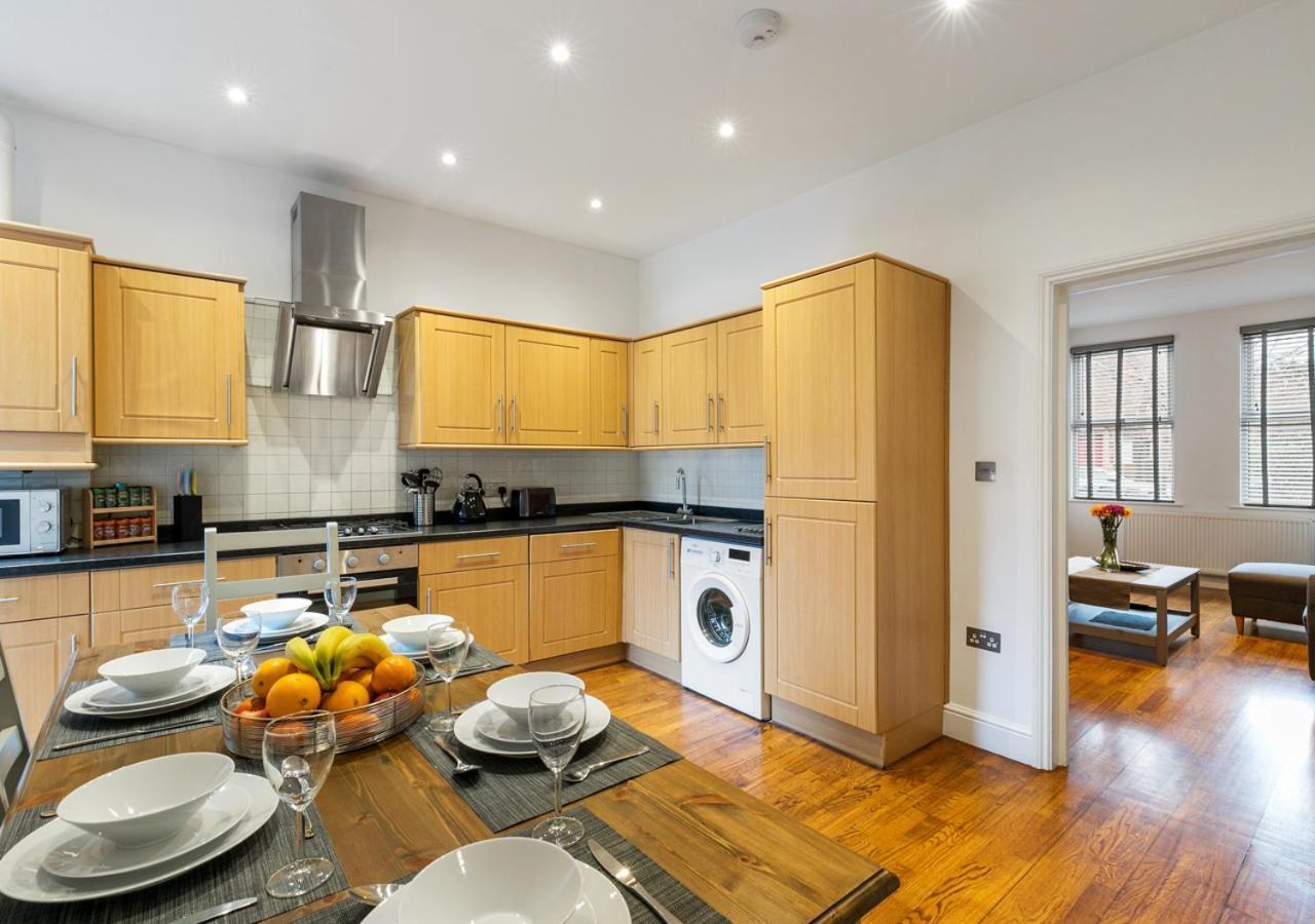 Apartmán Two Bed Flat In Bush Hill Park Enfield Exteriér fotografie