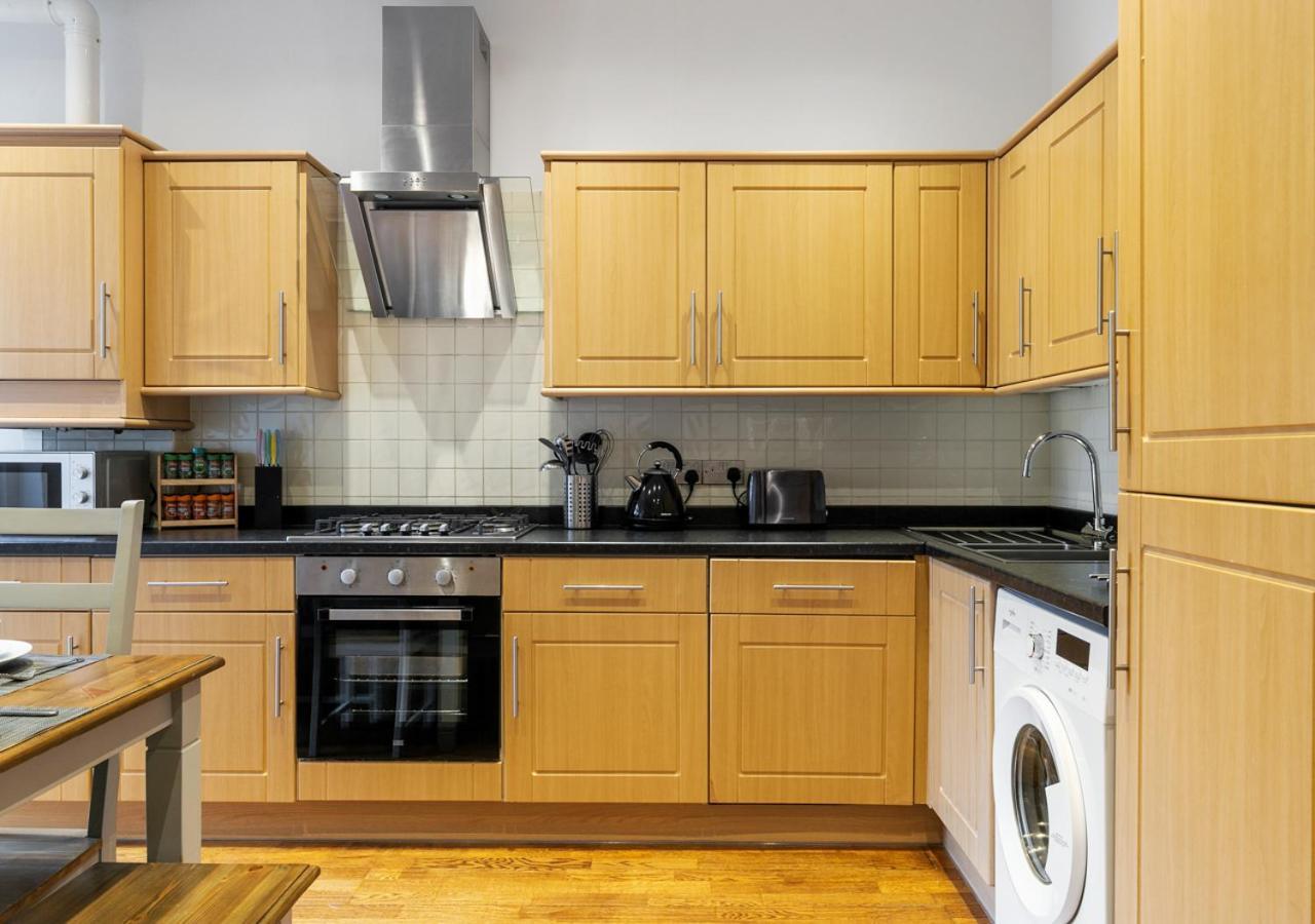 Apartmán Two Bed Flat In Bush Hill Park Enfield Exteriér fotografie