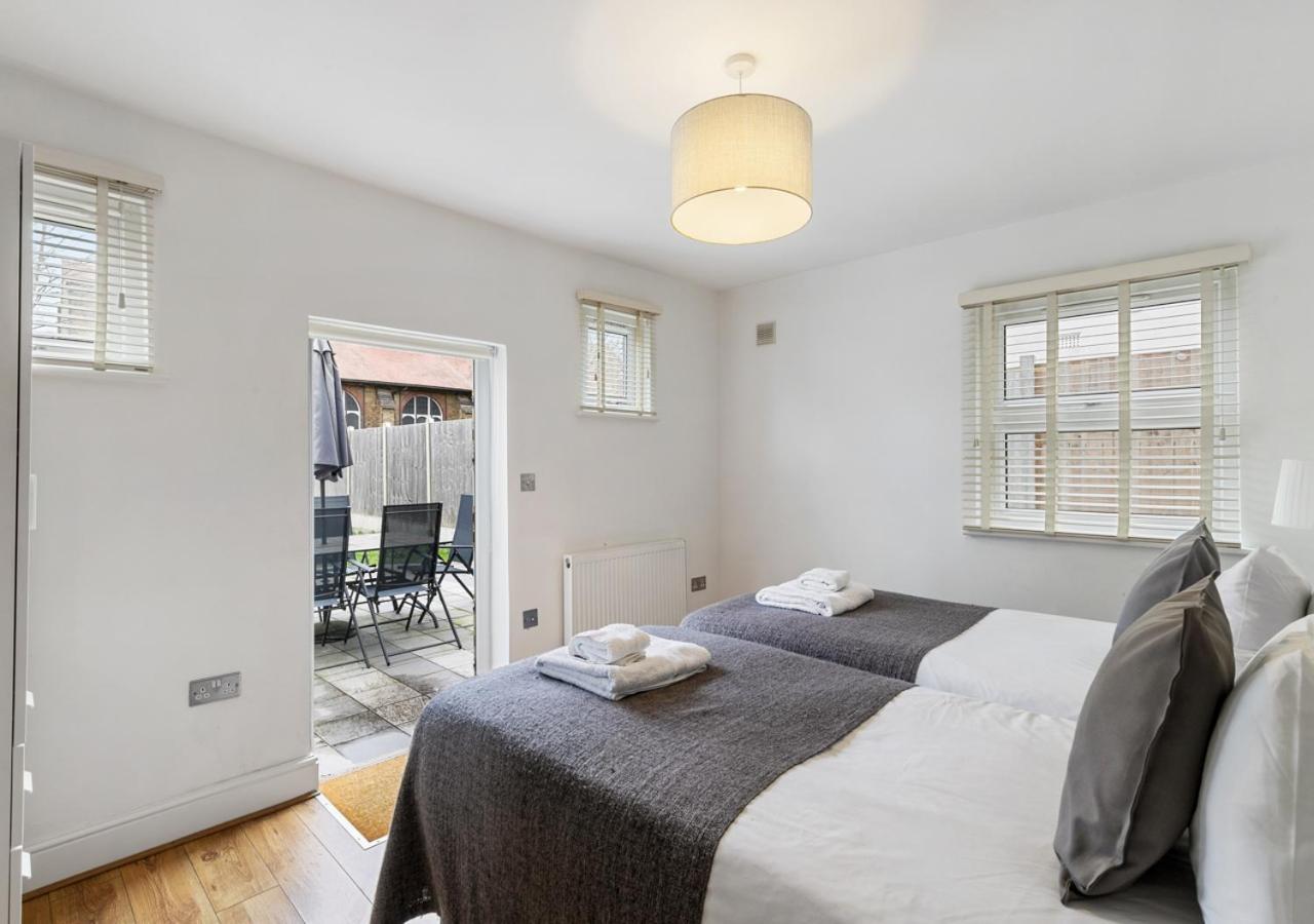 Apartmán Two Bed Flat In Bush Hill Park Enfield Exteriér fotografie
