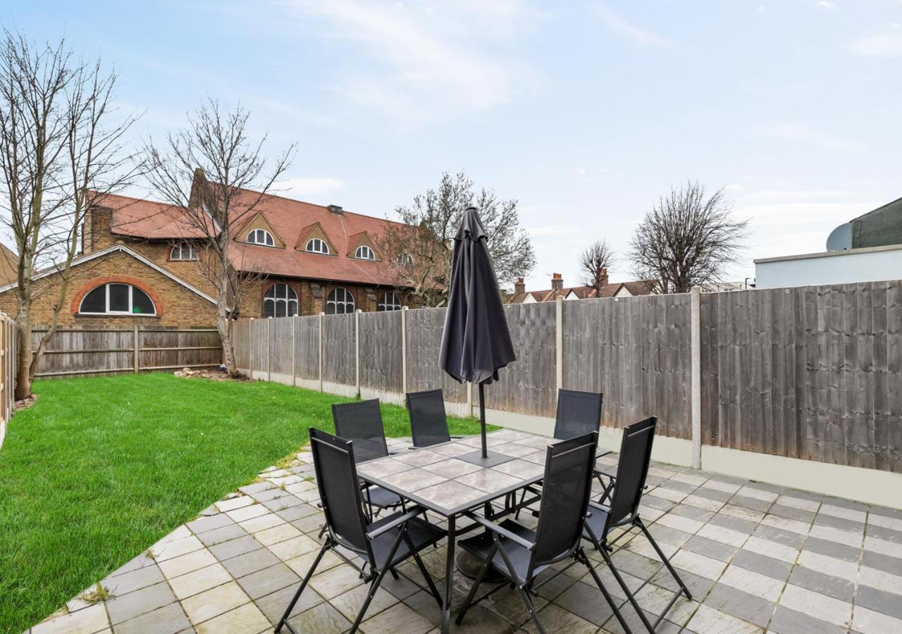 Apartmán Two Bed Flat In Bush Hill Park Enfield Exteriér fotografie