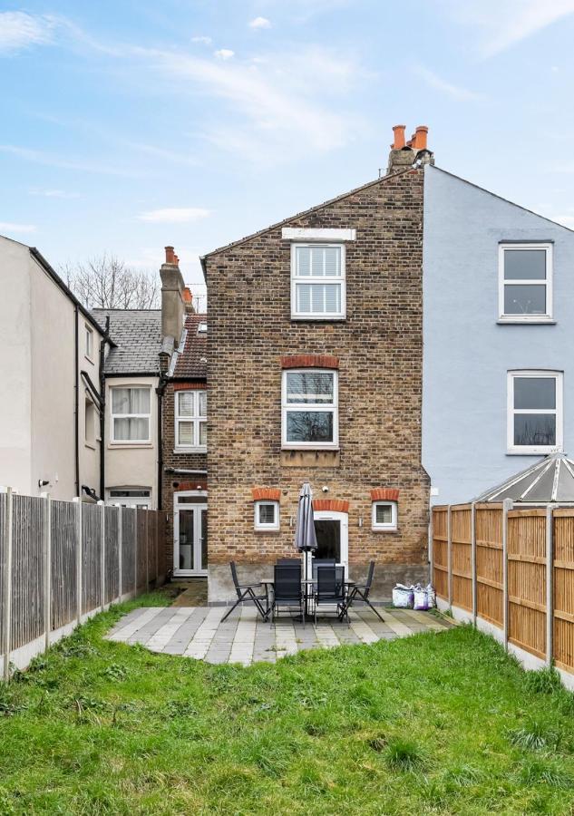 Apartmán Two Bed Flat In Bush Hill Park Enfield Exteriér fotografie