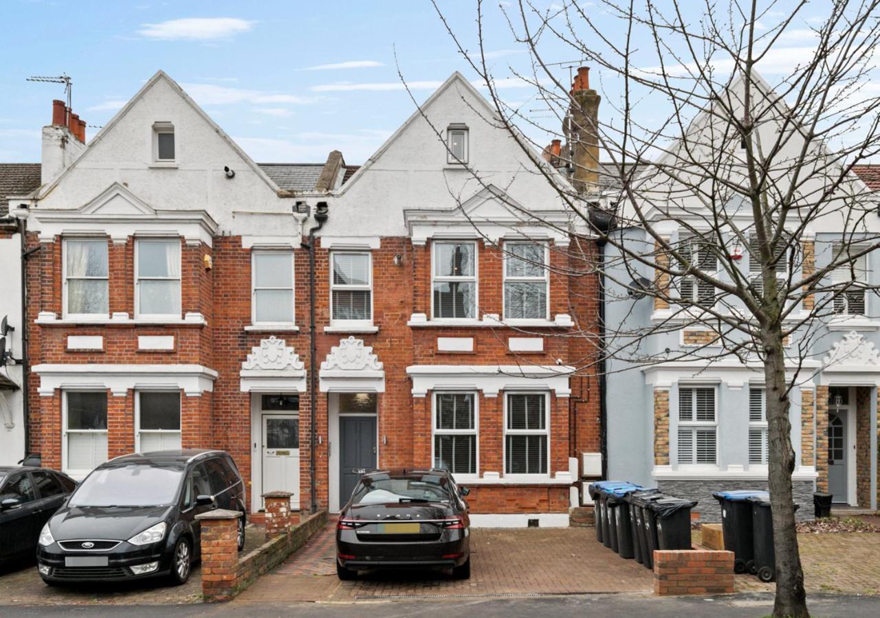 Apartmán Two Bed Flat In Bush Hill Park Enfield Exteriér fotografie